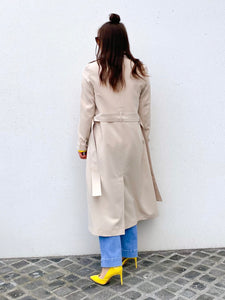 Zweireihiger Trenchcoat